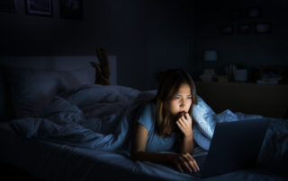 Nawyki, które utrudniają zasypianie – Mollyflex
